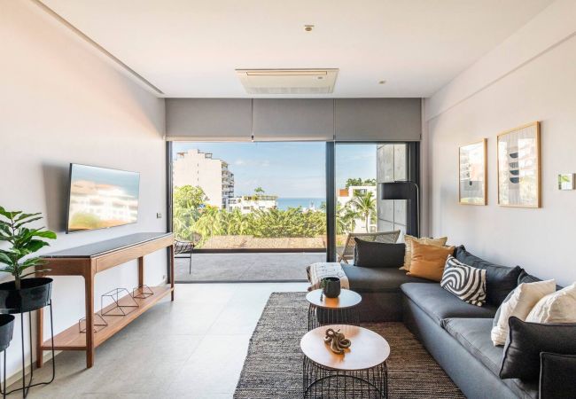 Apartment in Puerto Vallarta - Ocean View Apartment in Romantic Zone | Puerto Vallarta 105° Sail View Apartment in Puerto Vallarta - Ocean View Apartment in Romantic Zone | Puerto Vallarta 105° Sail View