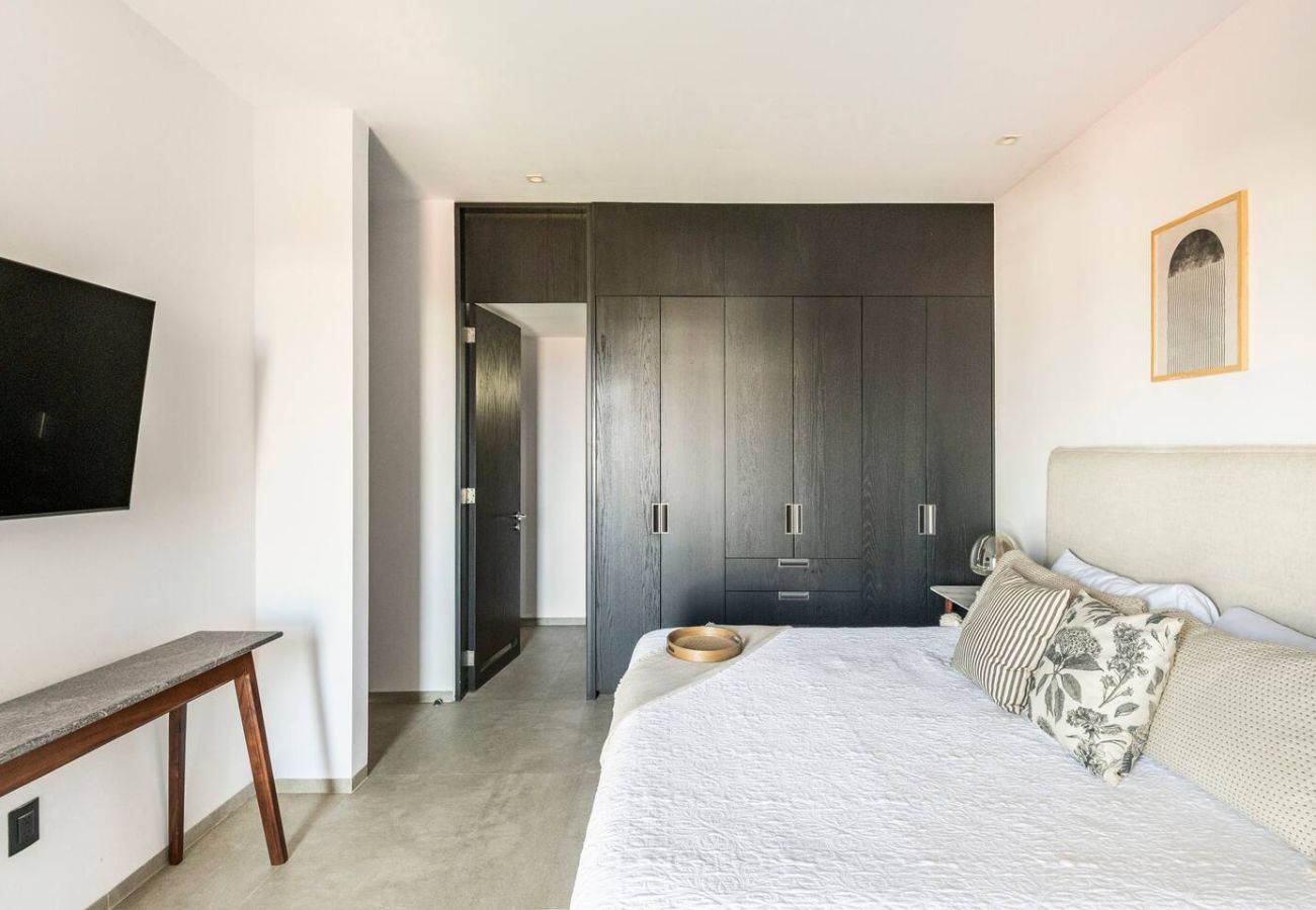 Apartment in Puerto Vallarta - Ocean View Apartment in Romantic Zone | Puerto Vallarta 105° Sail View Apartment in Puerto Vallarta - Ocean View Apartment in Romantic Zone | Puerto Vallarta 105° Sail View