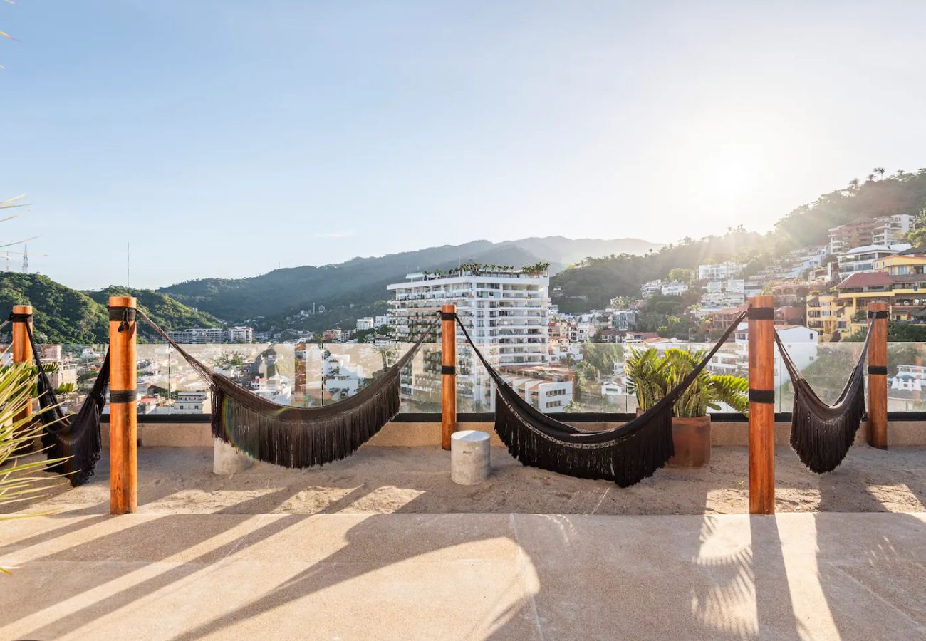 Apartment in Puerto Vallarta - Ocean View Apartment in Romantic Zone | Puerto Vallarta 105° Sail View Apartment in Puerto Vallarta - Ocean View Apartment in Romantic Zone | Puerto Vallarta 105° Sail View